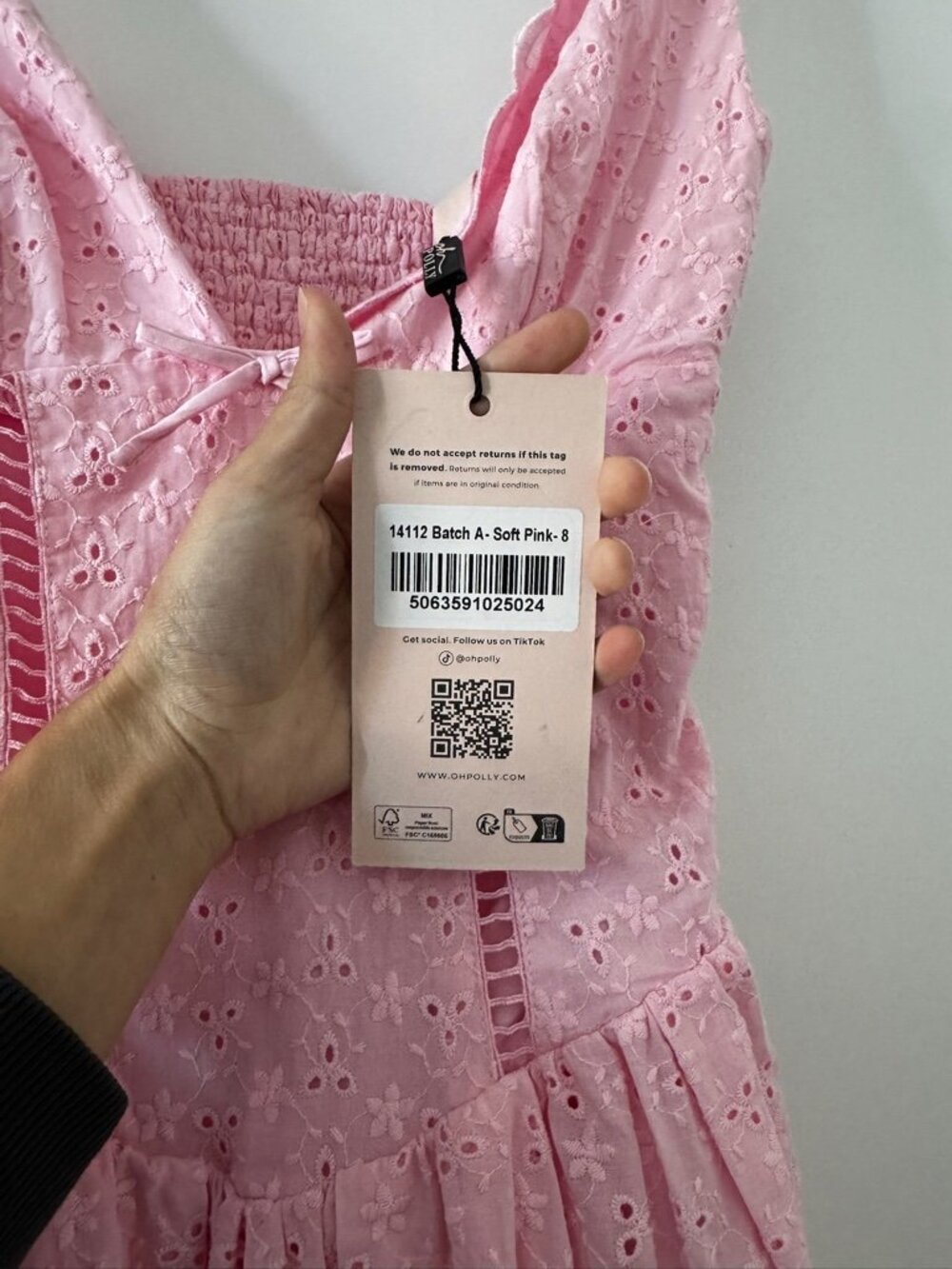 NWT Oh Polly Pink Floral Eyelet Maxi Dress - Size 4 - Picture 8 of 9